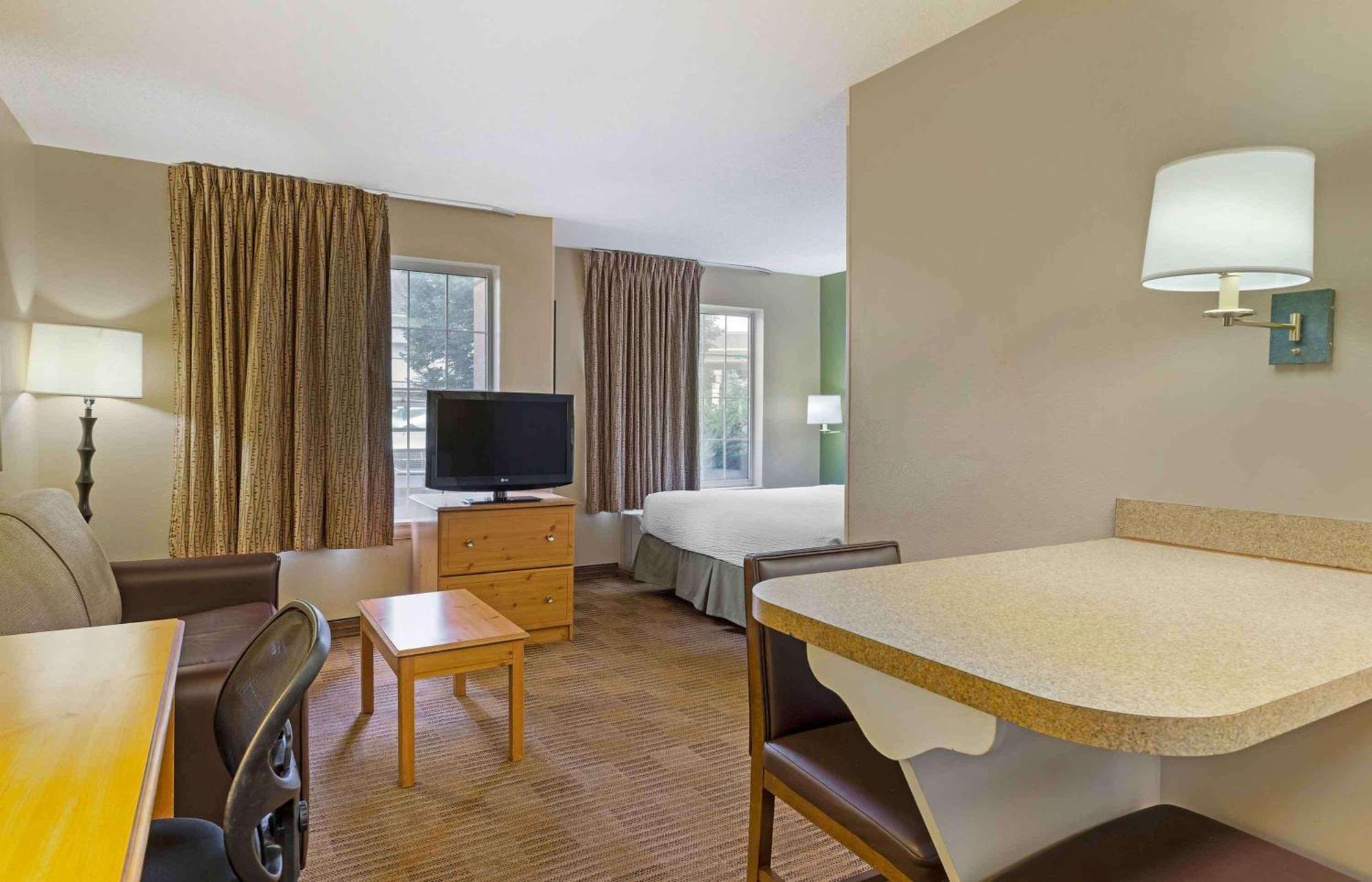Extended Stay America Suites - Boston - Marlborough Extérieur photo
